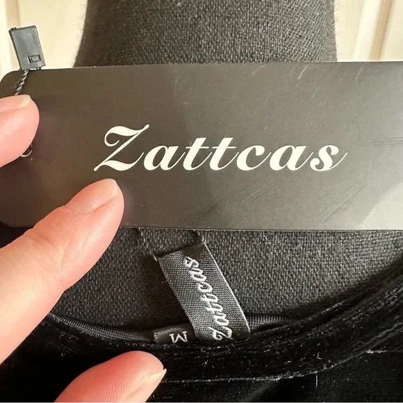 Zattcas Black Velvet Maxi Dress NWT - Picture 4 of 6